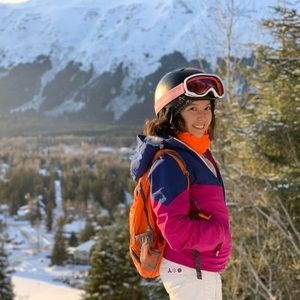 Meet your Posher, Asiya